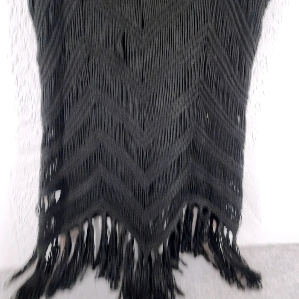 1st Class L/XL | Black Chevron Crochet Fringe Boho Festival Tank Top Women